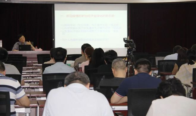 金碚談經濟全球化：堅持方向，深化改革，以更大的開放融入經濟全球化